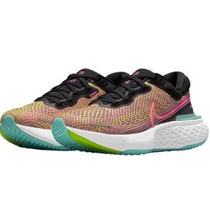 Nike Women's ZoomX Invincible Run